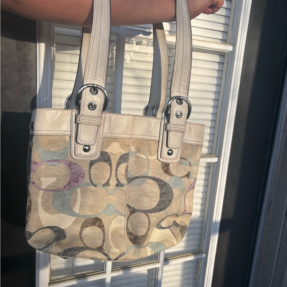 Coach Signature Canvas Tote Bag - Multicolor - Picture 7 of 11